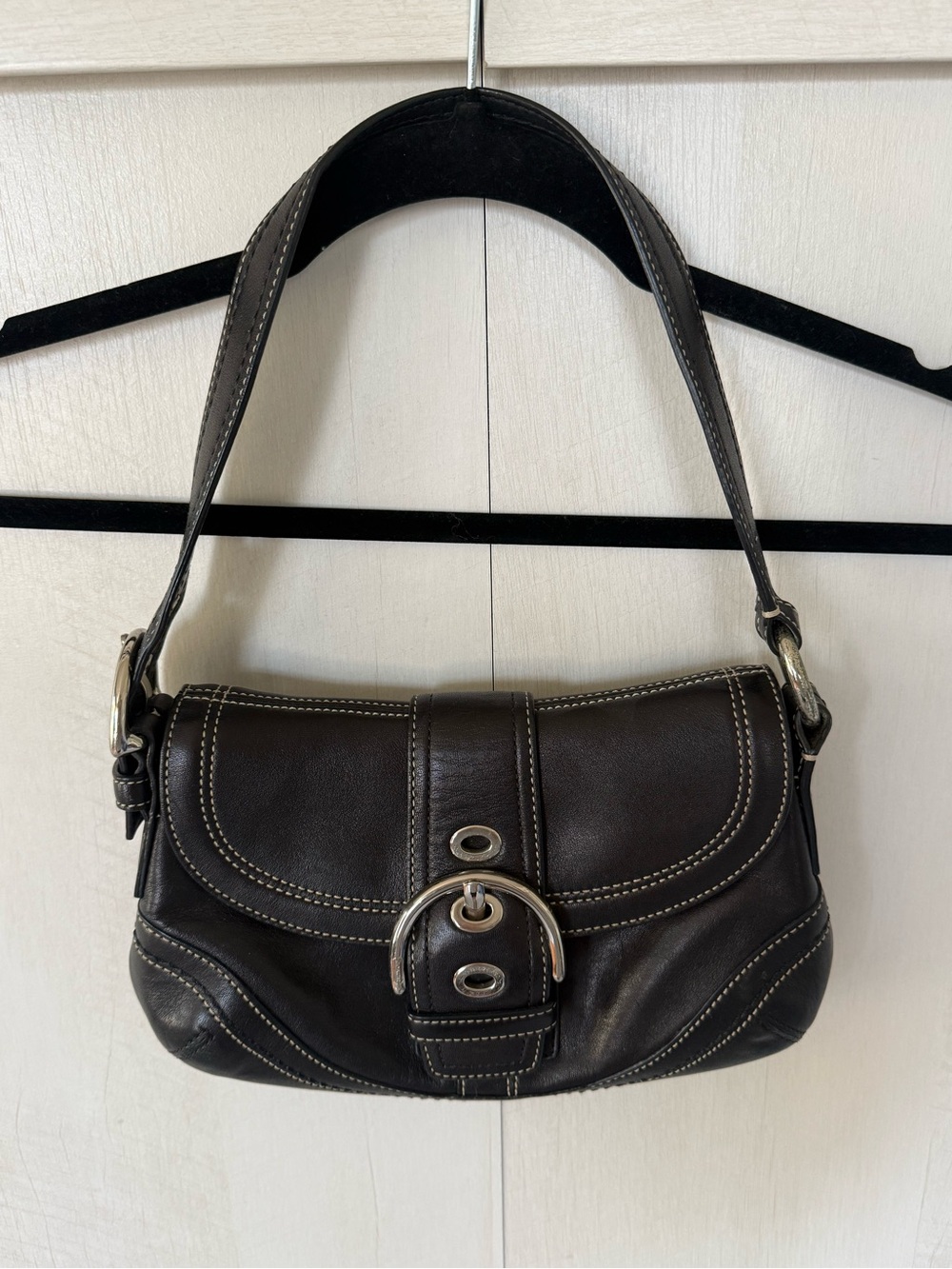 Vintage Coach Soho Y2K Black Leather Shoulder Bag F0779-F10909